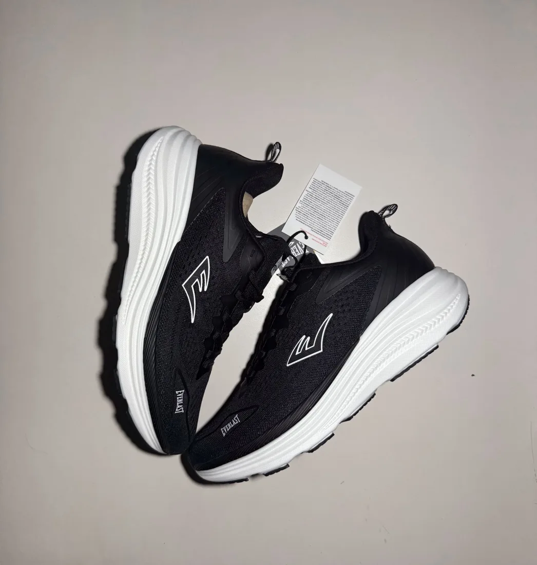 Everlast HERA-Slide C2 · Black and White